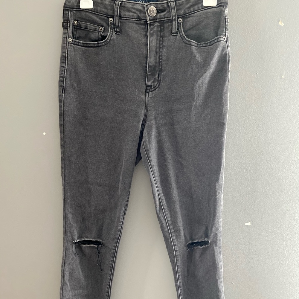 black skinny jeans